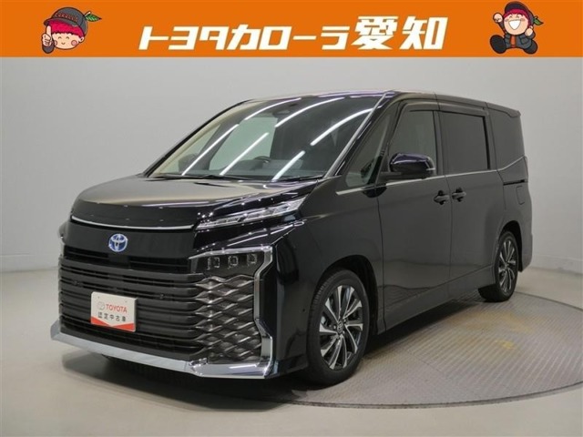 2023 Toyota Voxy