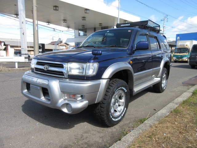 Toyota Hilux Surf 1