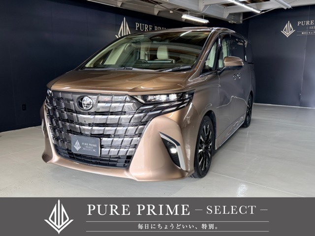 Toyota Alphard 1