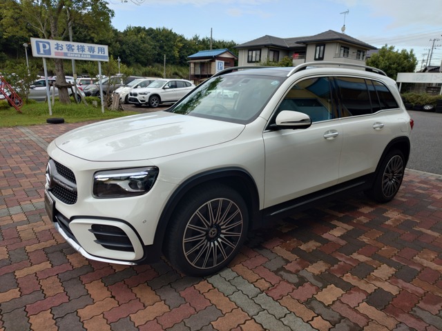 2025 Mercedes-Benz GLB