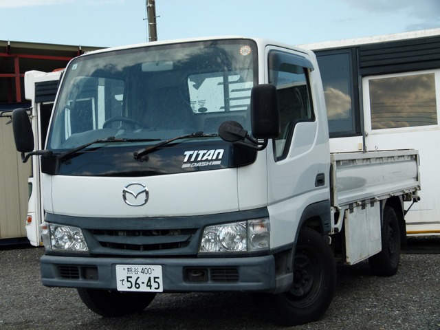 2003 Mazda Titan Dash