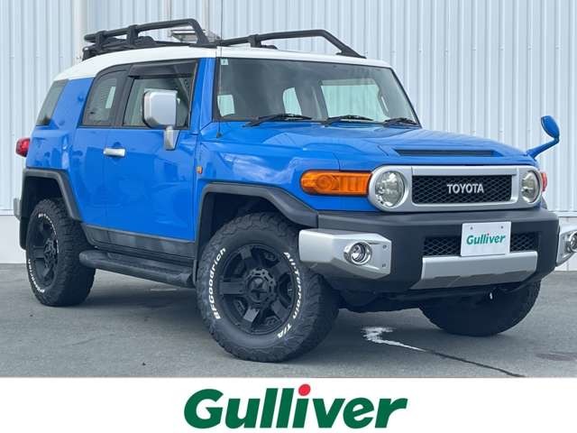 Toyota FJ Cruiser 2