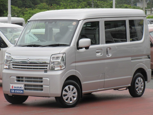 2025 Suzuki Every