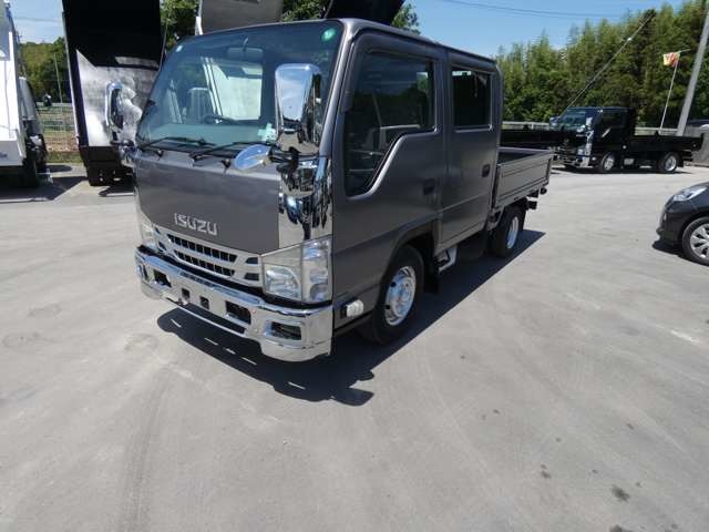 Isuzu Elf 2