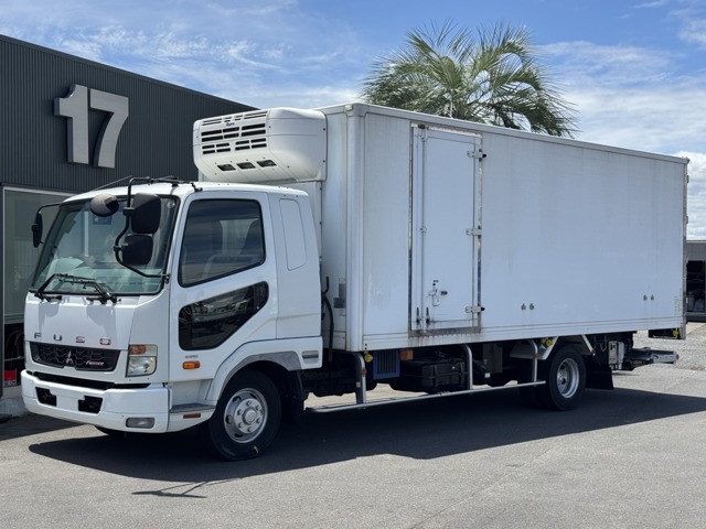 Mitsubishi Fuso Fighter 1