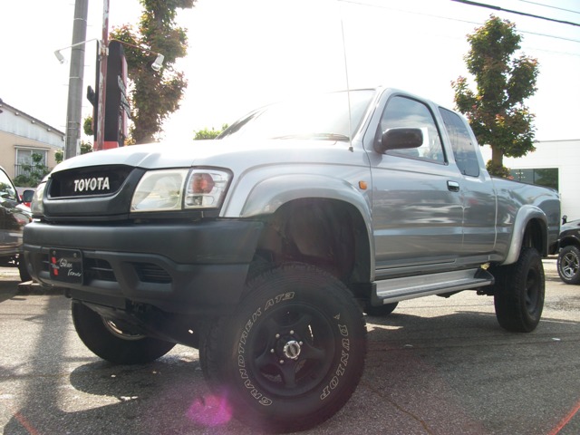 2015 Toyota Hilux