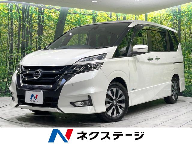 Nissan Serena 1