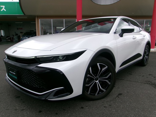 Toyota Crown Crossover 1