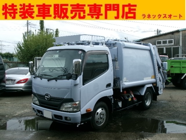 2013 Hino Dutro