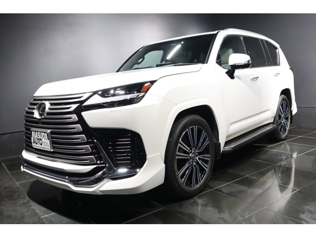 Lexus LX 1