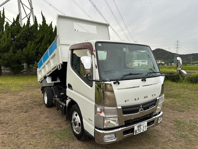 Mitsubishi Fuso Canter 1