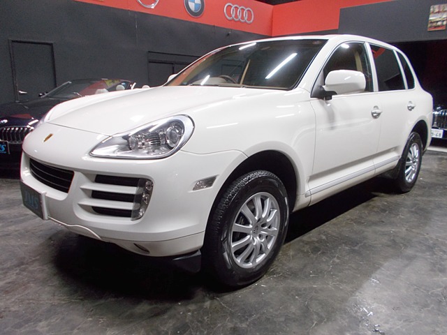 Porsche Cayenne 2