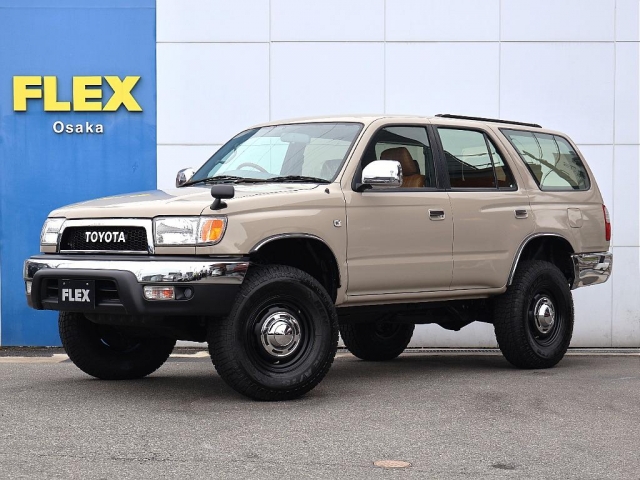Toyota Hilux Surf 2