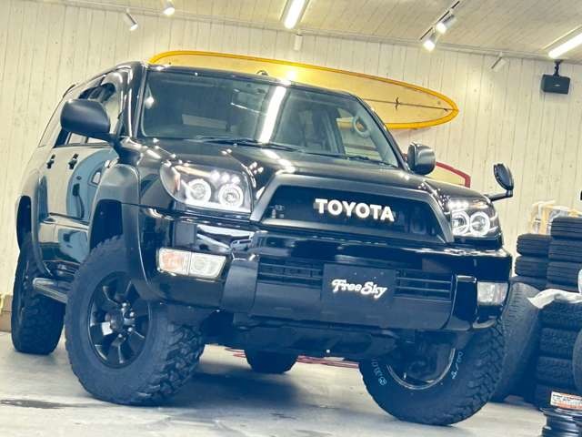 Toyota Hilux Surf 2