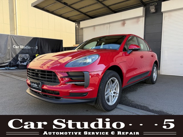 Porsche Macan 1