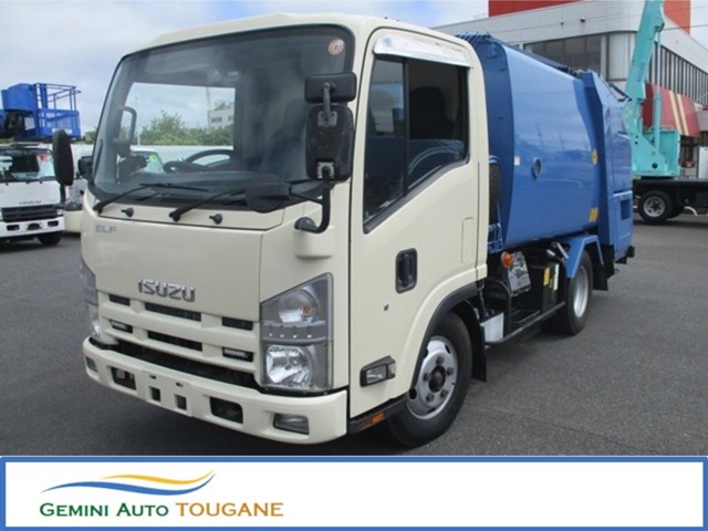 Isuzu Elf 1