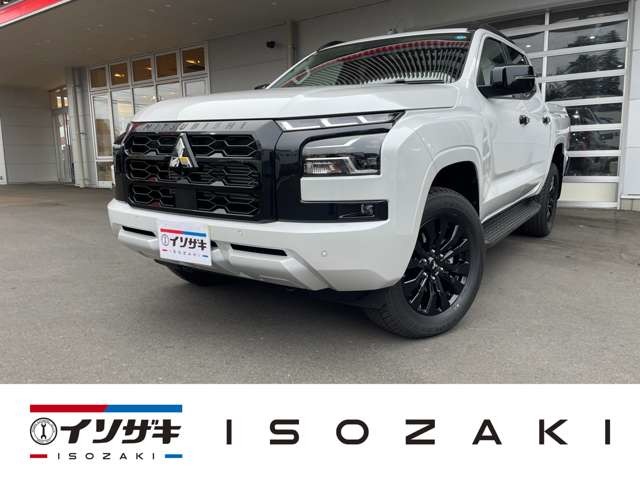 Mitsubishi Triton 2