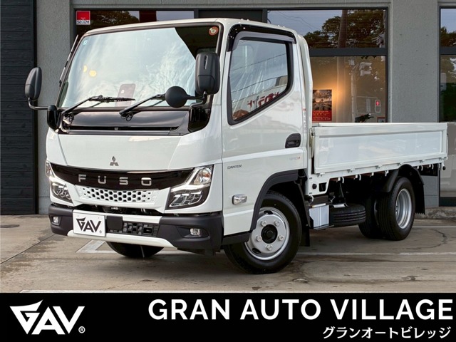 Mitsubishi Fuso Canter 1
