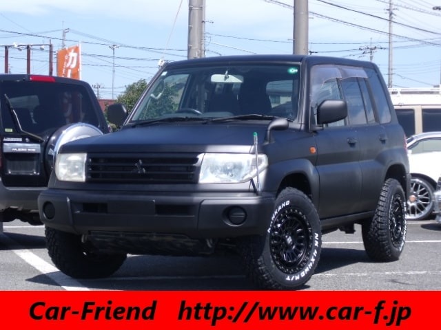 1999 Mitsubishi Pajero iO
