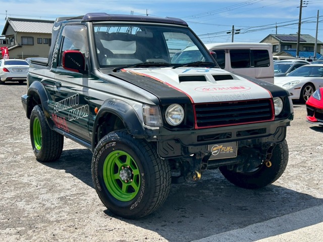 Mitsubishi Pajero 1