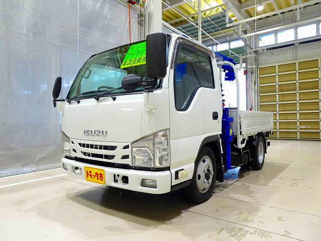 2015 Isuzu Elf