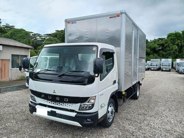 2026 Mitsubishi Fuso Canter