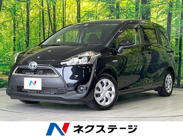 Toyota Sienta 1