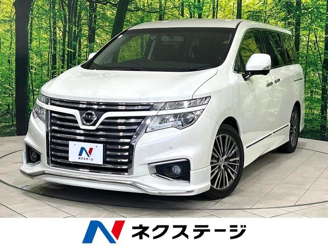 Nissan Elgrand 2