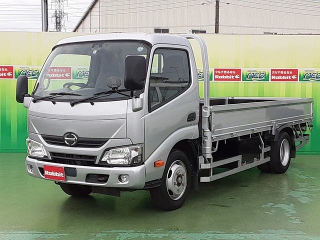 Hino Dutro 1