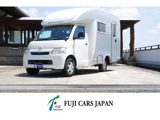 2018 Toyota Light Ace Truck