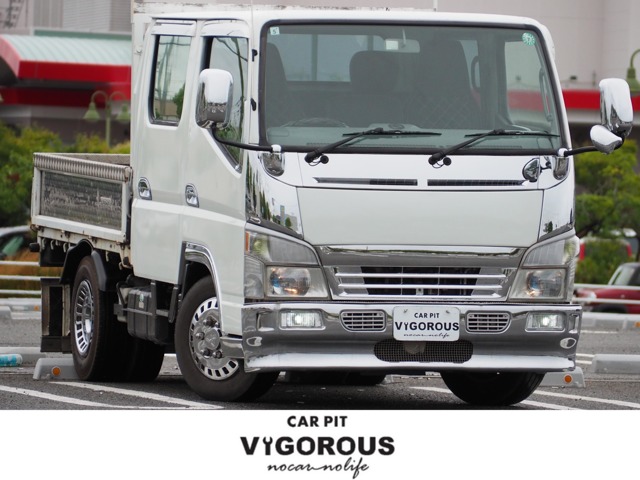 Mitsubishi Fuso Canter 1