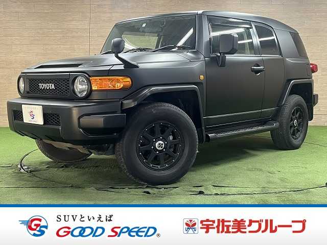 Toyota FJ Cruiser 2
