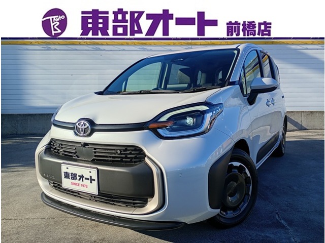Toyota Sienta 1