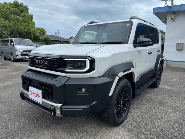 Toyota Land Cruiser FJ 1