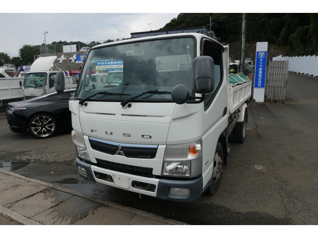 Mitsubishi Fuso Canter 1