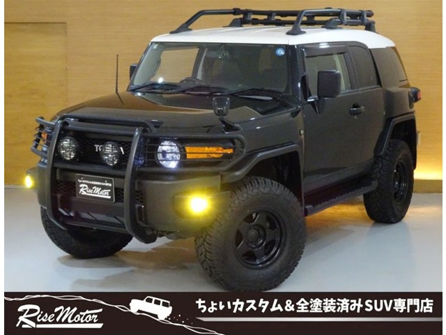 Toyota FJ Cruiser 2
