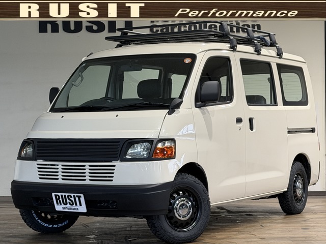 Toyota Light Ace Van 1