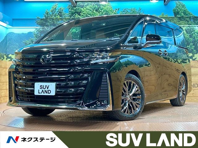 Toyota Vellfire 2