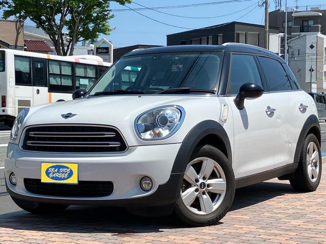 MINI Crossover 1