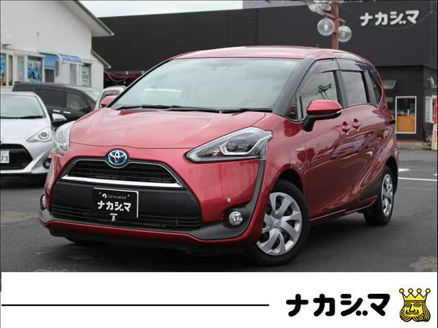 Toyota Sienta 1