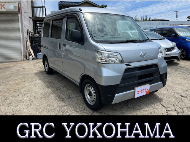 Daihatsu Hijet Cargo 1