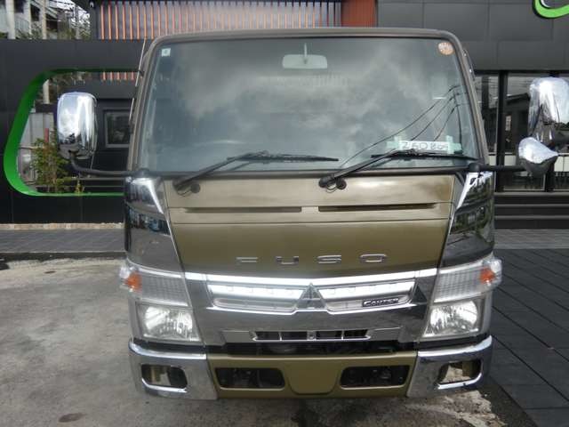Mitsubishi Fuso Canter 2