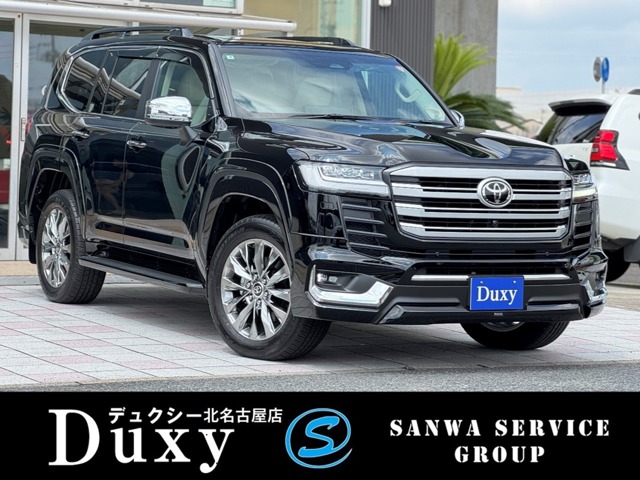 Toyota Land Cruiser 300 2