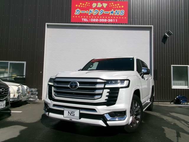 Toyota Land Cruiser 300 2