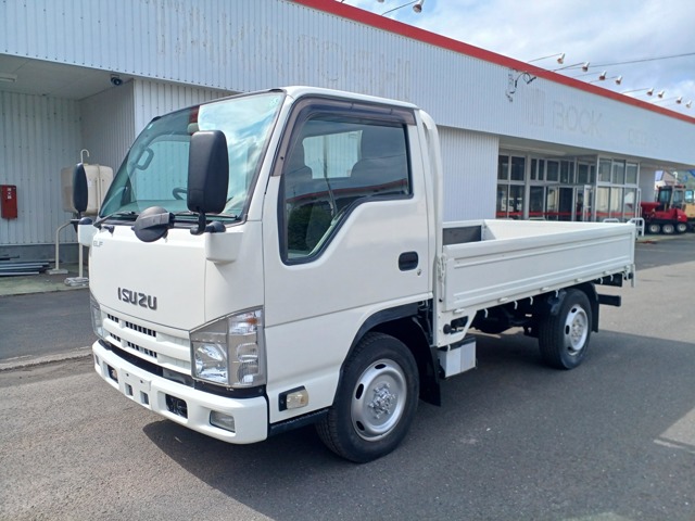2011 Isuzu Elf