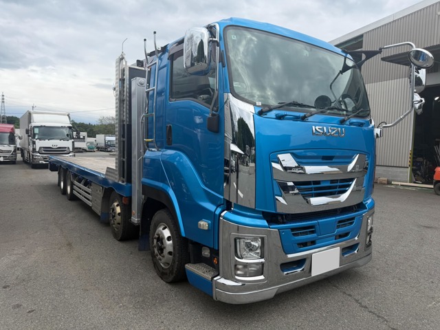 2018 Isuzu Giga