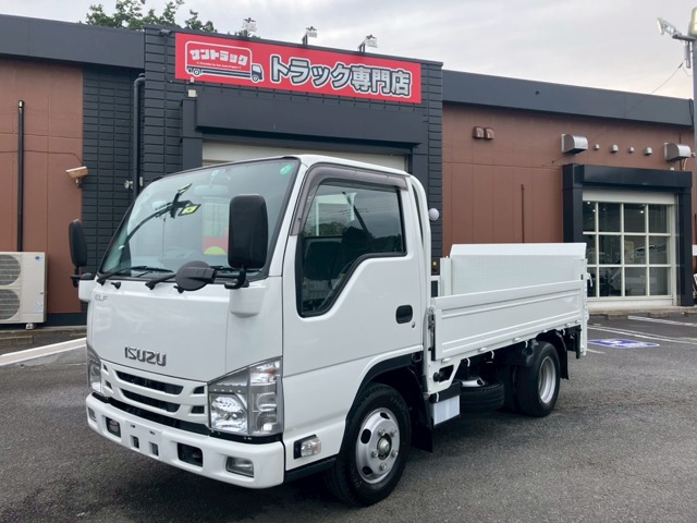 Isuzu Elf 1