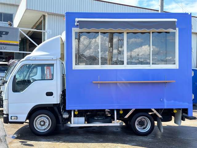 Isuzu Elf 2