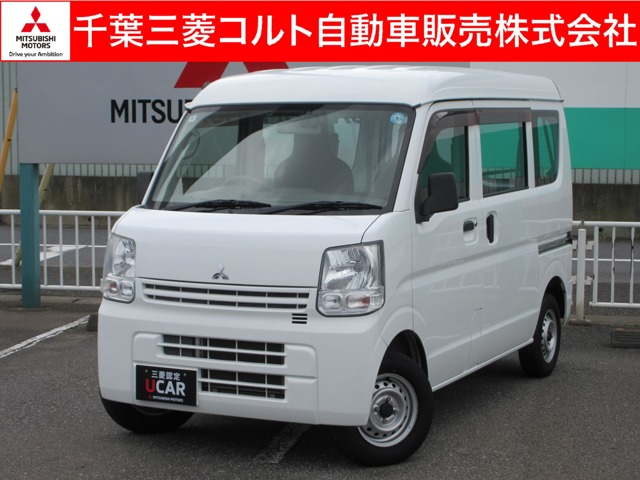 Mitsubishi Minicab Van 1