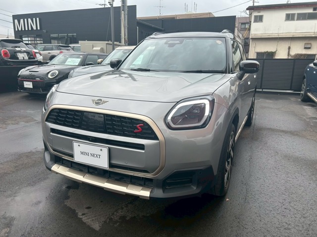 MINI Countryman 1